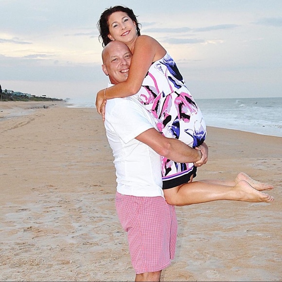 Meet your Posher, Brigitte - Picture 1 of 3